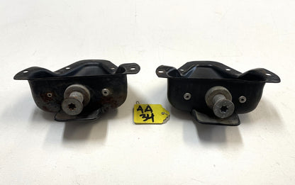 Jeep CJ7 YJ Door Strikers Striker Set Latch Pin Left Right 81-95 CJ Wrangler