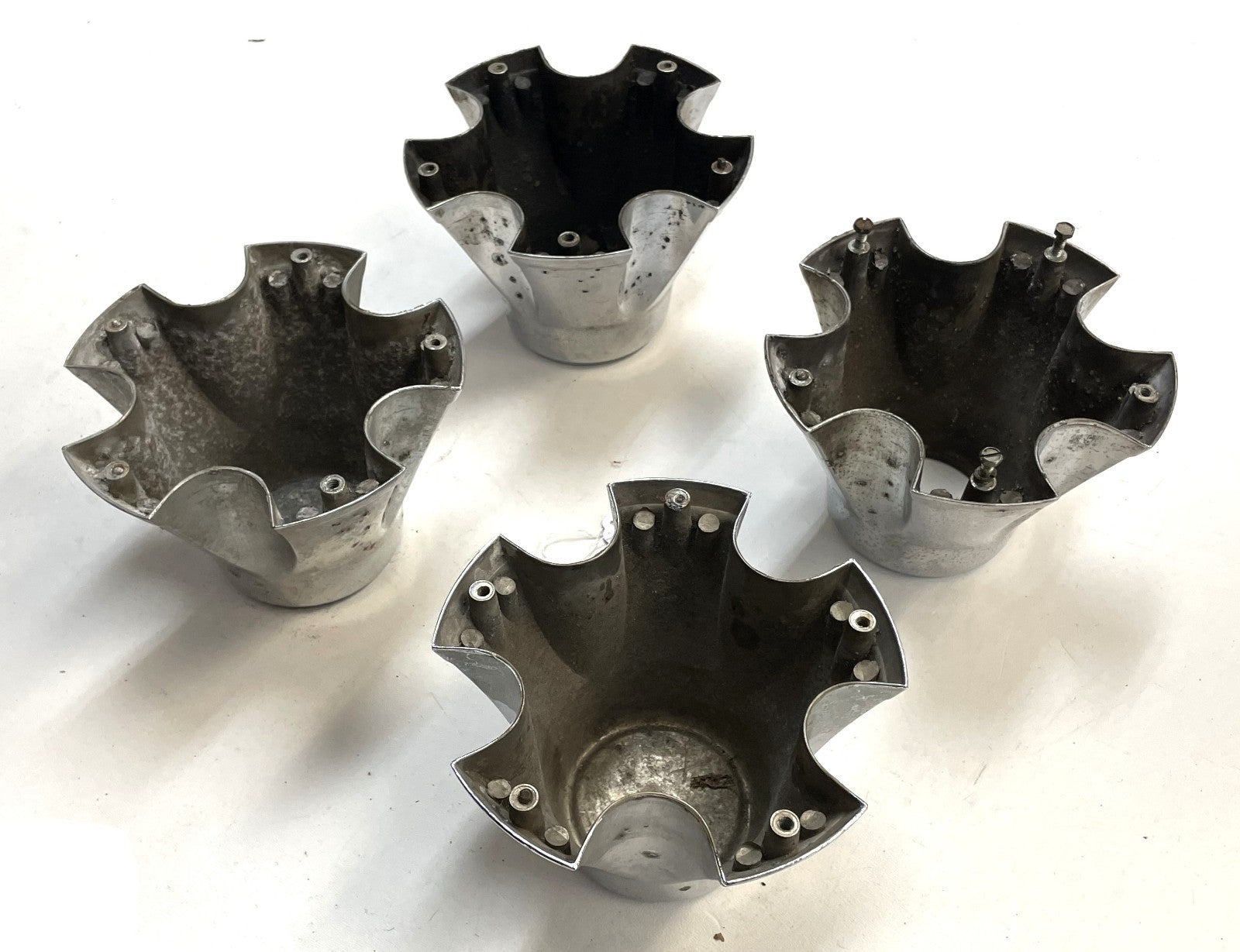 Jeep CJ center caps CJ5 CJ7 FACTORY chrome wheel Centers Laredo cap READ AD