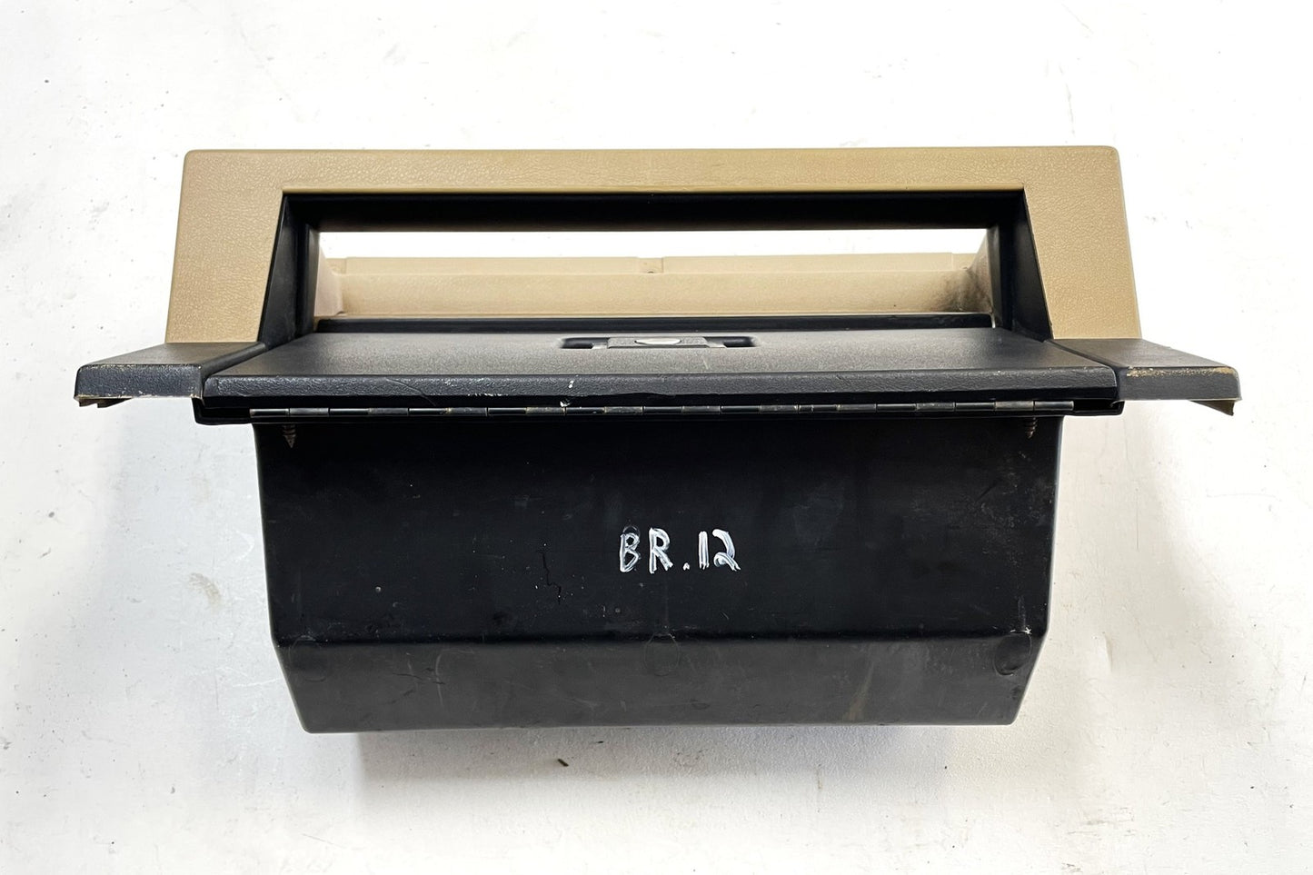Jeep YJ Wrangler Dash Trim Set Tan Glove Box Column Radio fits 87-95 Sand