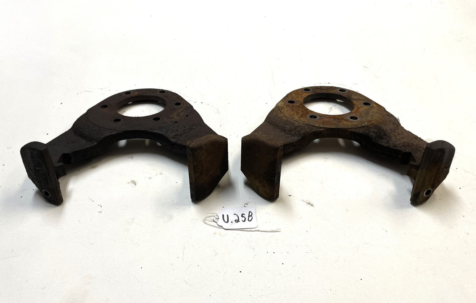 Jeep CJ Dana 30 disc brake caliper mount bracket 77-78 CJ5 CJ7 FREE SHIPPING!!