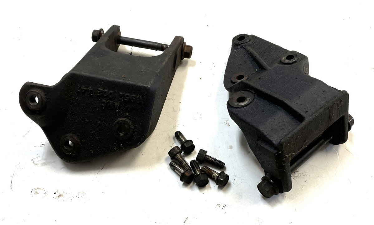 Jeep YJ 4.2 motor mounts bracket 258 engine Left and Right side 87-90 Wrangler!!