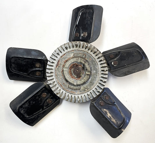 Jeep YJ Wrangler six cylinder factory cooling fan has CLUTCH 4.2 258ci 3237182