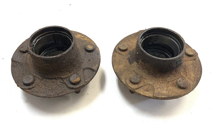 Jeep CJ5 drum brake bearing hub Dana 27  front axle (pair)