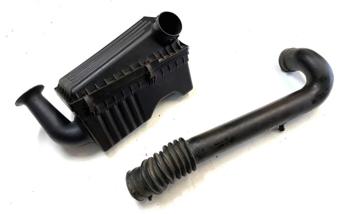 Jeep TJ Wrangler 4.0 Air Cleaner 6 Cyl Filter Box Fresh Air Intake Six Cylinder