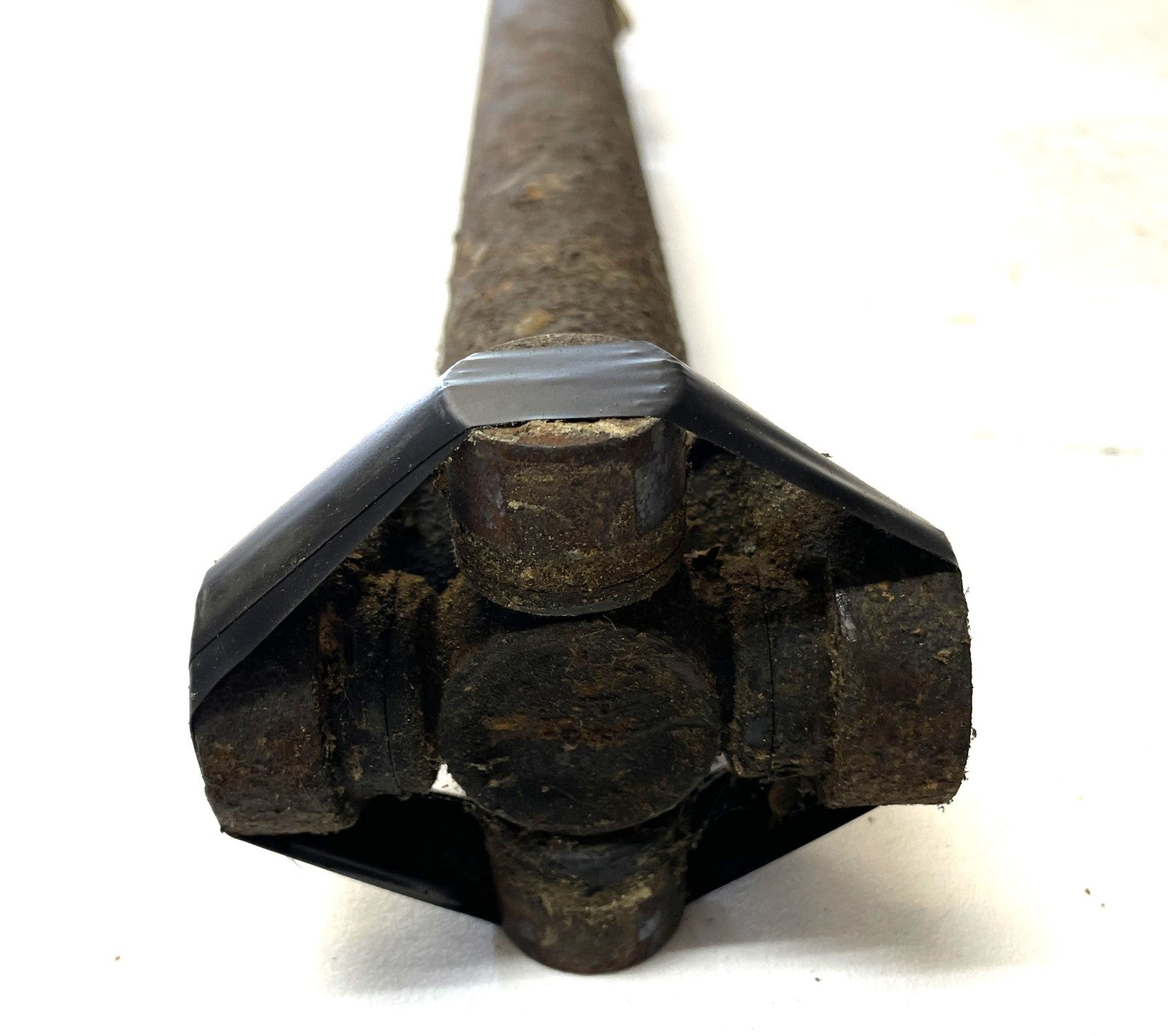Jeep YJ Front Drive Shaft 4.0 6 Cylinder AX15 Manual 39.5"-42.5" Wrangler 91-95