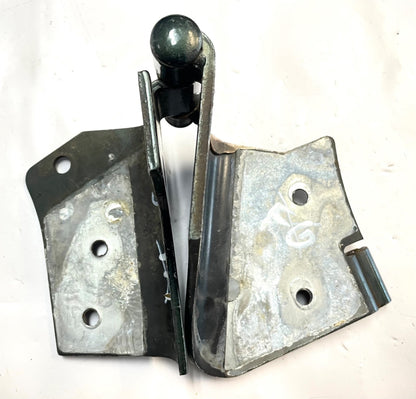 Jeep TJ Driver windshield hinge Left side Wrangler forest green 97-06