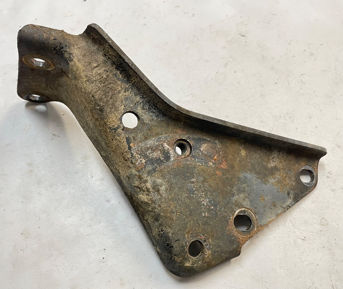 Jeep Wrangler YJ CJ 4.2 Power Steering  Pump Bracket V-Belt 258 ci.