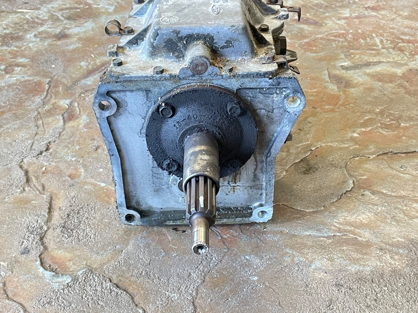 Jeep CJ SR4 four speed manual transmission CJ7 CJ8 Ford 13-32-097-902