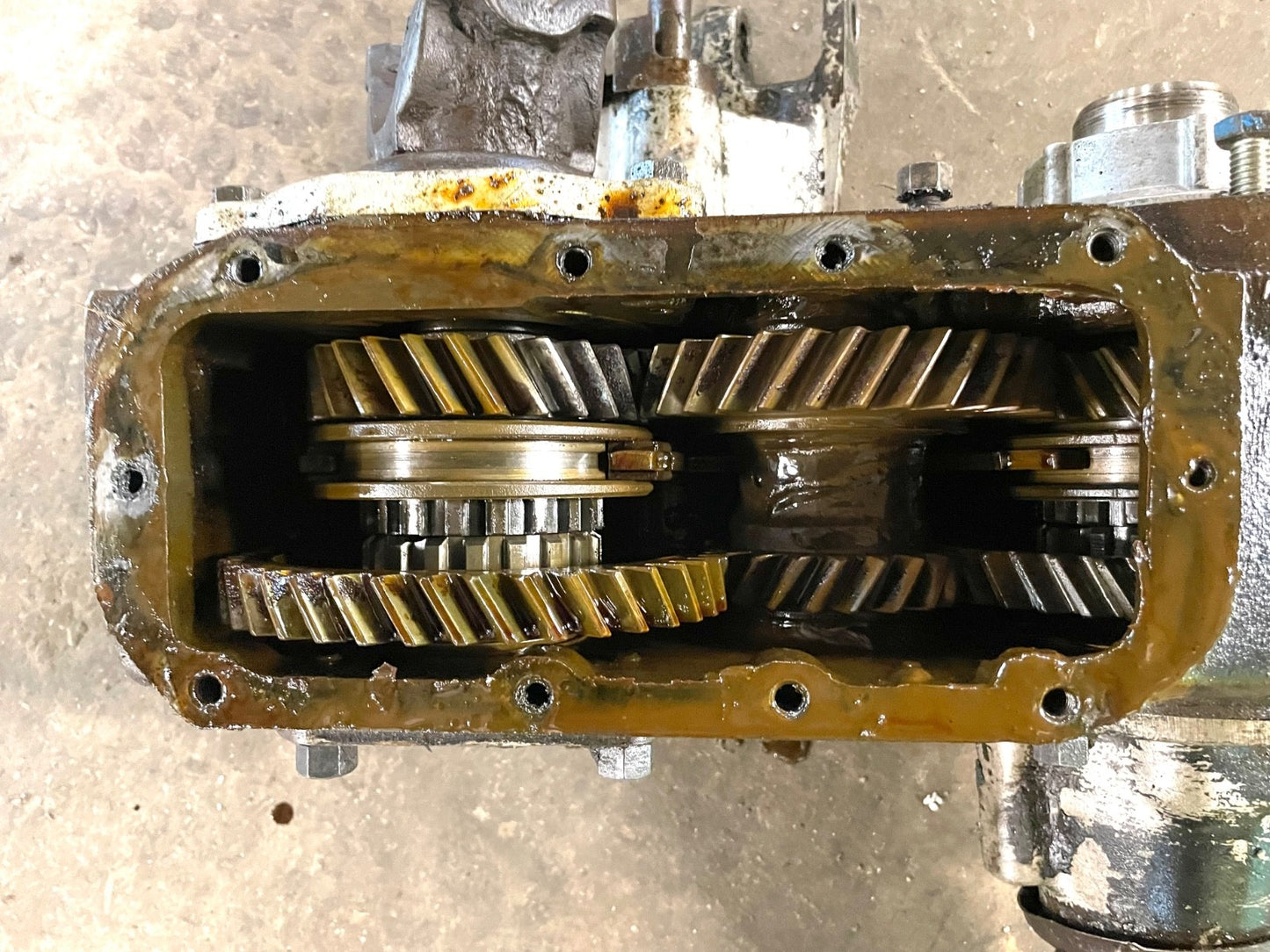 Jeep CJ Dana 300 transfer case Short CJ5 CJ7 1980 AMC READ AD Free Shipping!!
