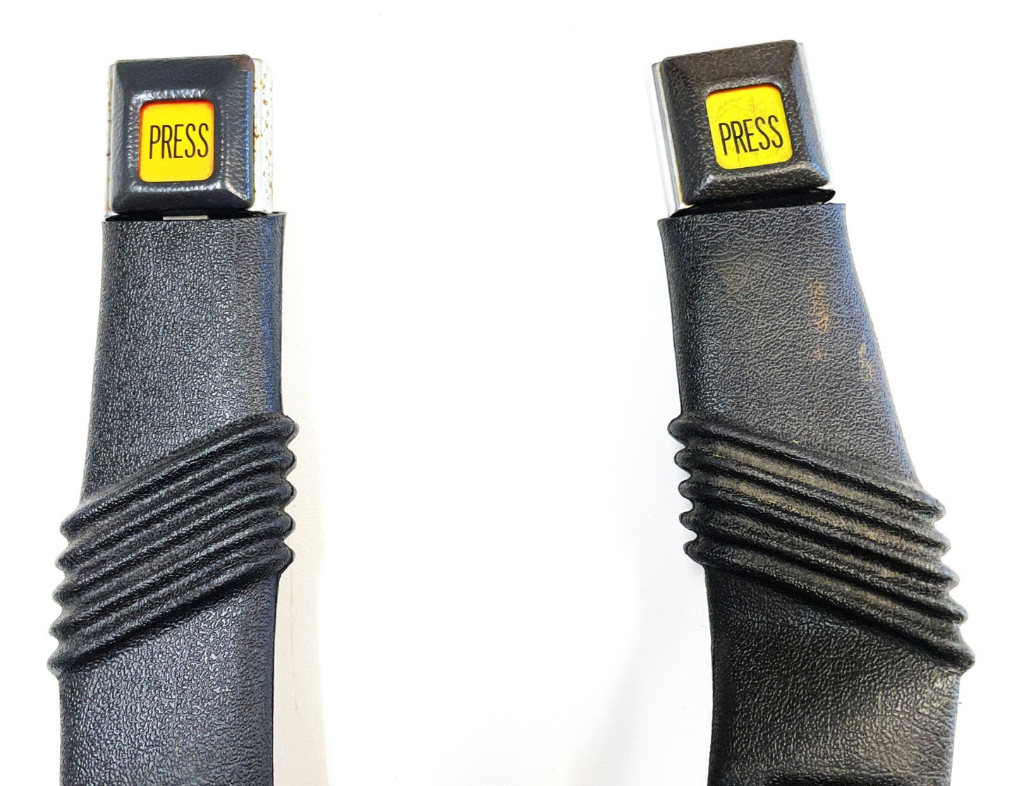 Jeep YJ Front Seat Belt Female Ends Buckles 92-95 Wrangler Belts FREE SHIPPING!!