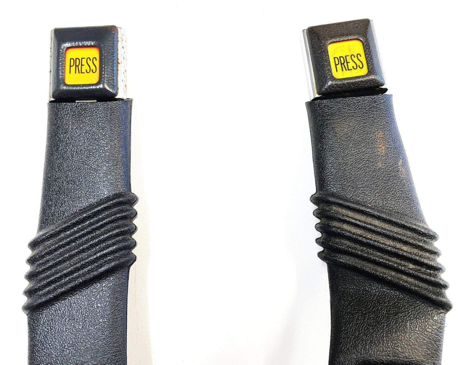 Jeep YJ Front Seat Belt Female Ends Buckles 92-95 Wrangler Belts FREE SHIPPING!!