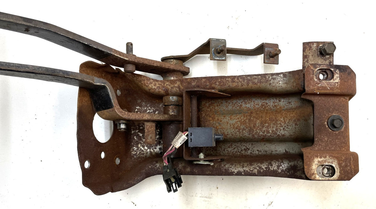 Jeep YJ manual pedals brake clutch pedal fits 91-95 Wrangler !