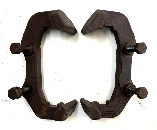 Jeep CJ disc brake caliper mount bracket CJ5 CJ7 CJ8 AMC 79-81 Dana 30 2 bolt!!