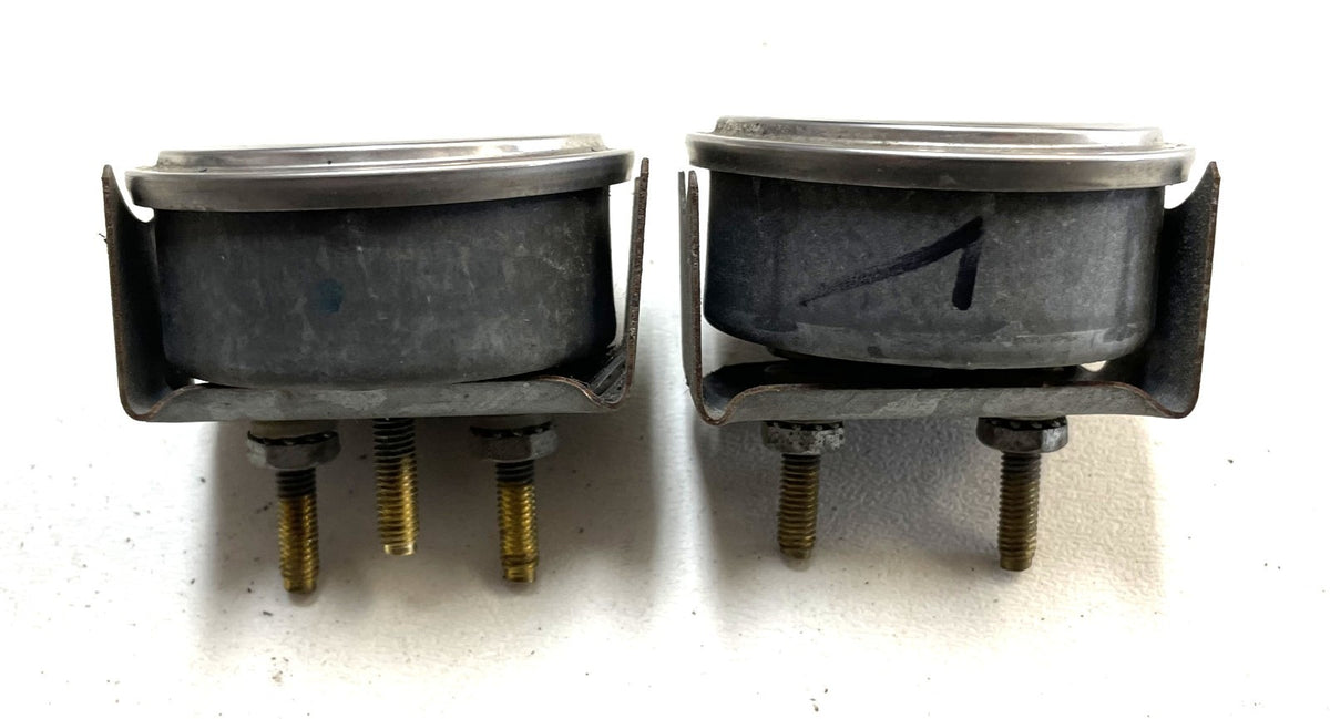 Jeep CJ Oil Pressure Volt Gauge Factory Faria CJ5 CJ7 CJ8 AMC Gauges Battery