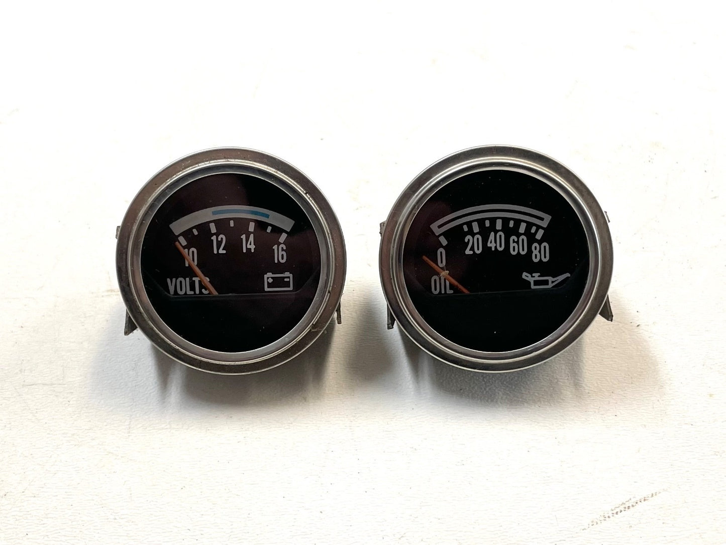 Jeep CJ Oil Pressure Volt Gauge Factory Faria CJ5 CJ7 CJ8 AMC Gauges Battery
