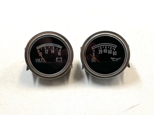 Jeep CJ Oil Pressure Volt Gauge Factory Faria CJ5 CJ7 CJ8 AMC Gauges Battery