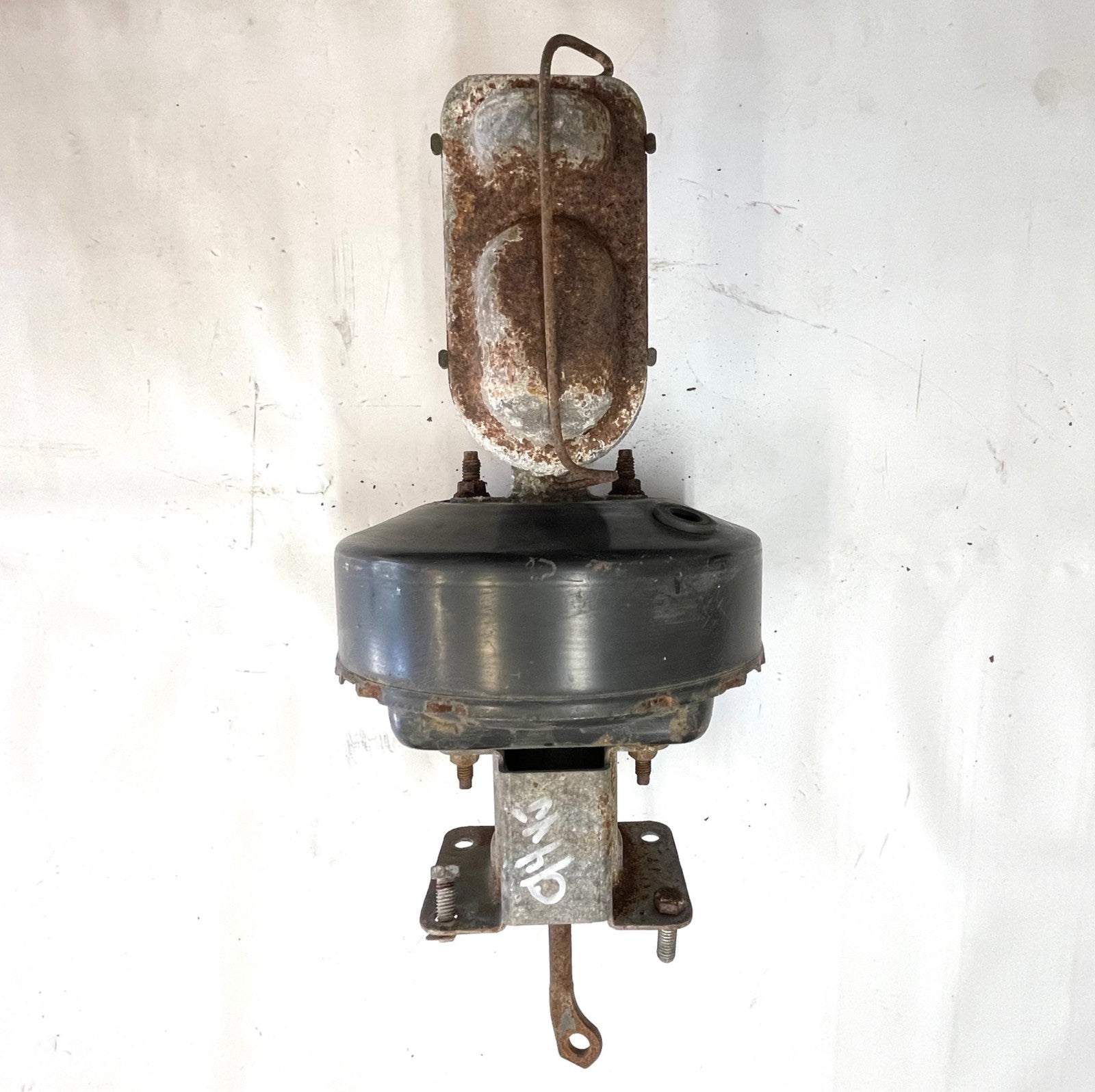 Jeep Wrangler YJ Power Brake Booster Master Cylinder 91-95 proportioning valve