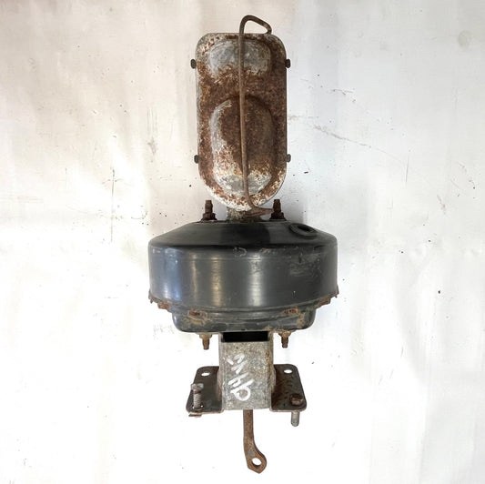 Jeep Wrangler YJ Power Brake Booster Master Cylinder 91-95 proportioning valve
