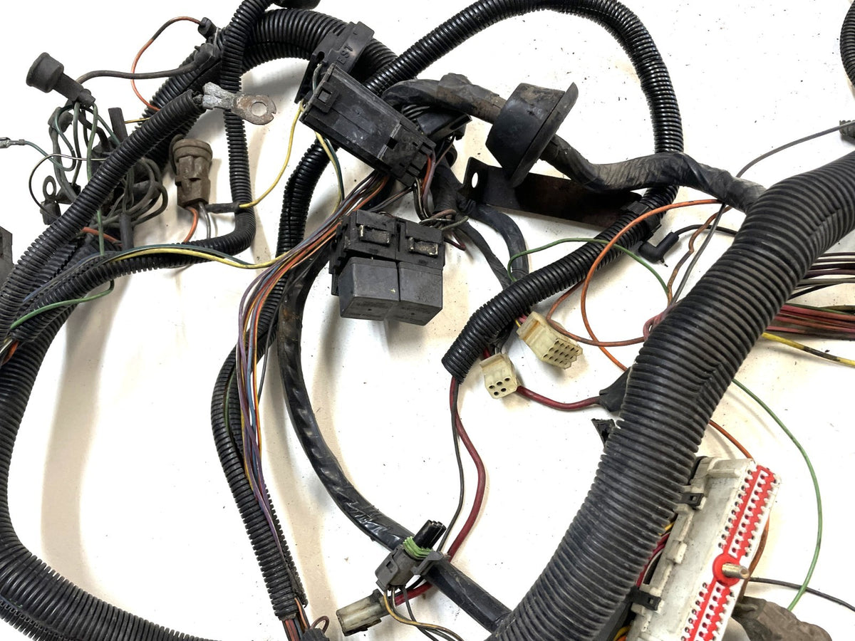 Jeep YJ engine wire harness 4.2 liter 6 cylinder 87-90 Wrangler motor
