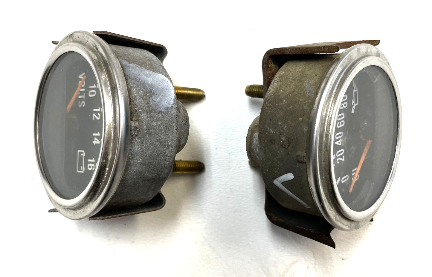 Jeep CJ Oil Pressure Volts Gauge Factory Faria CJ5 CJ7 CJ8 AMC Gauges Battery