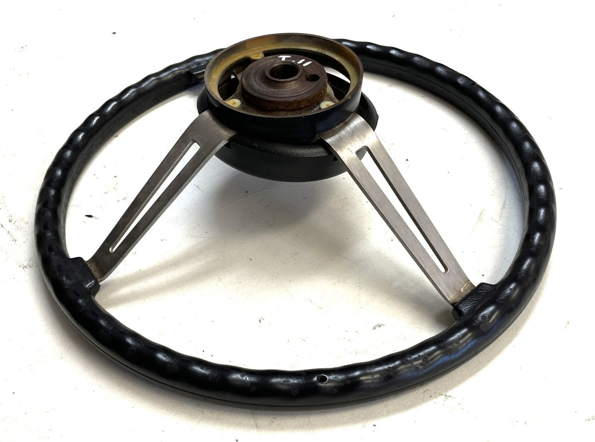 Jeep CJ steering wheel CJ5 CJ7 76-86 AMC horn button black J10 Cherokee AMC FSJ