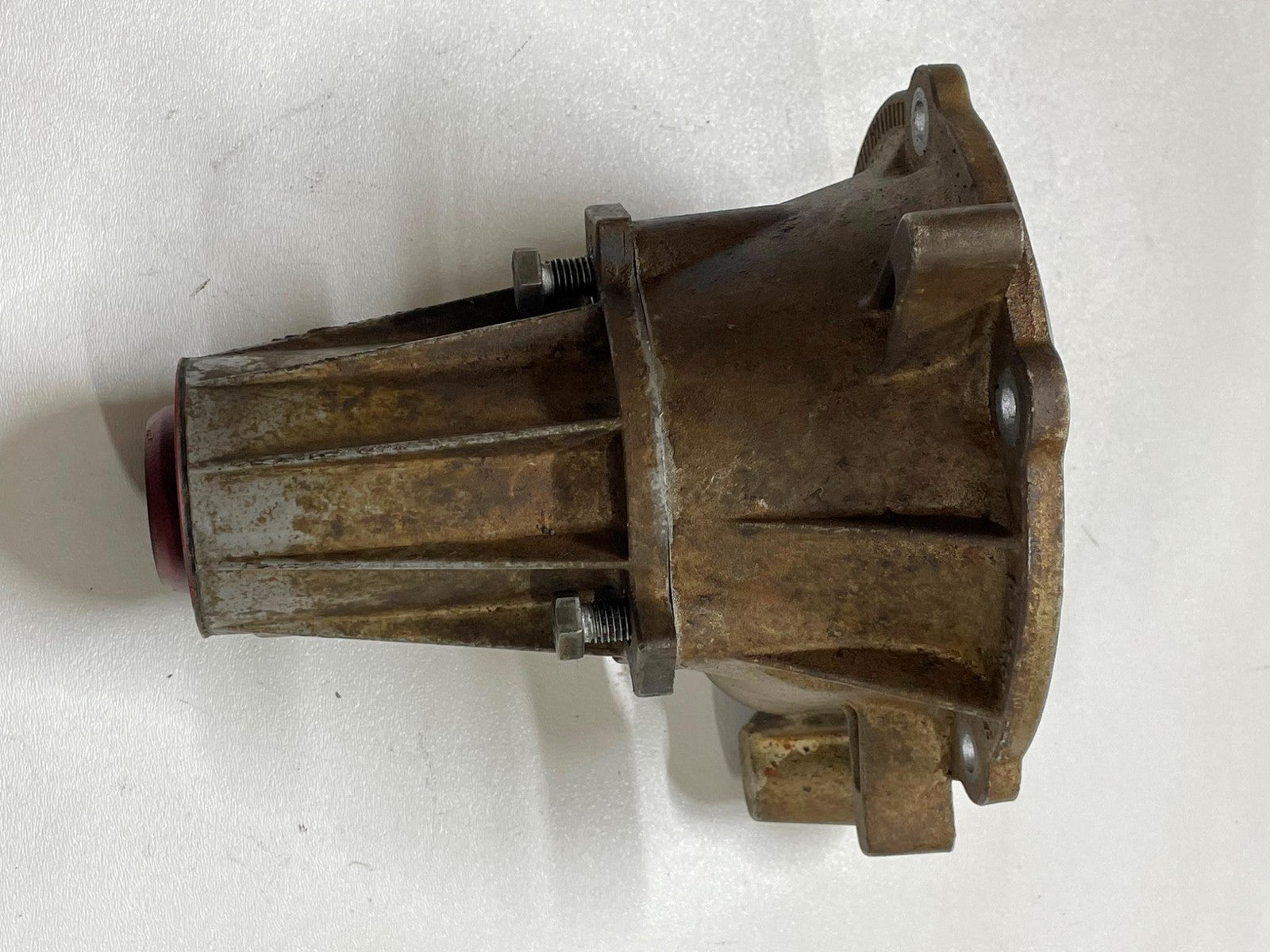 Jeep YJ NP 231 transfer case rear housing and tail shaft 87-95 Wrangler C-17391