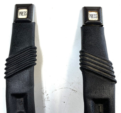 Jeep YJ Front Seat Belt Female Ends Buckles 92-95 Wrangler Belts FREE SHIPPING!!