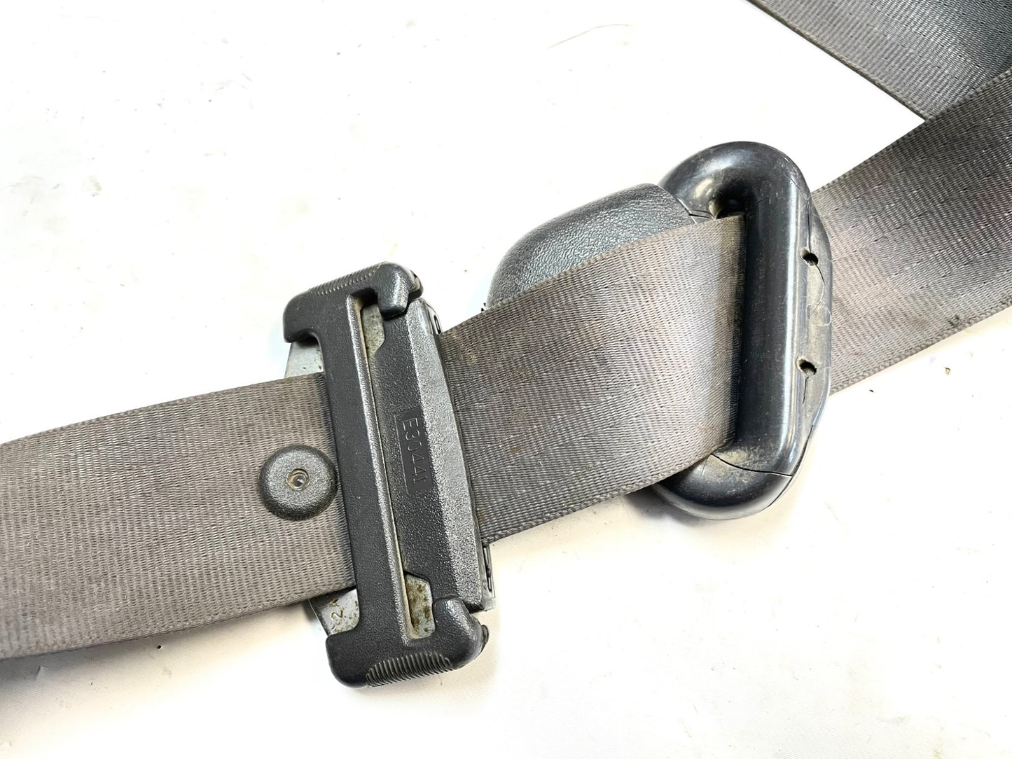 97-02 Jeep TJ Wrangler Front Seat Belt passenger right side retractor seatbelt