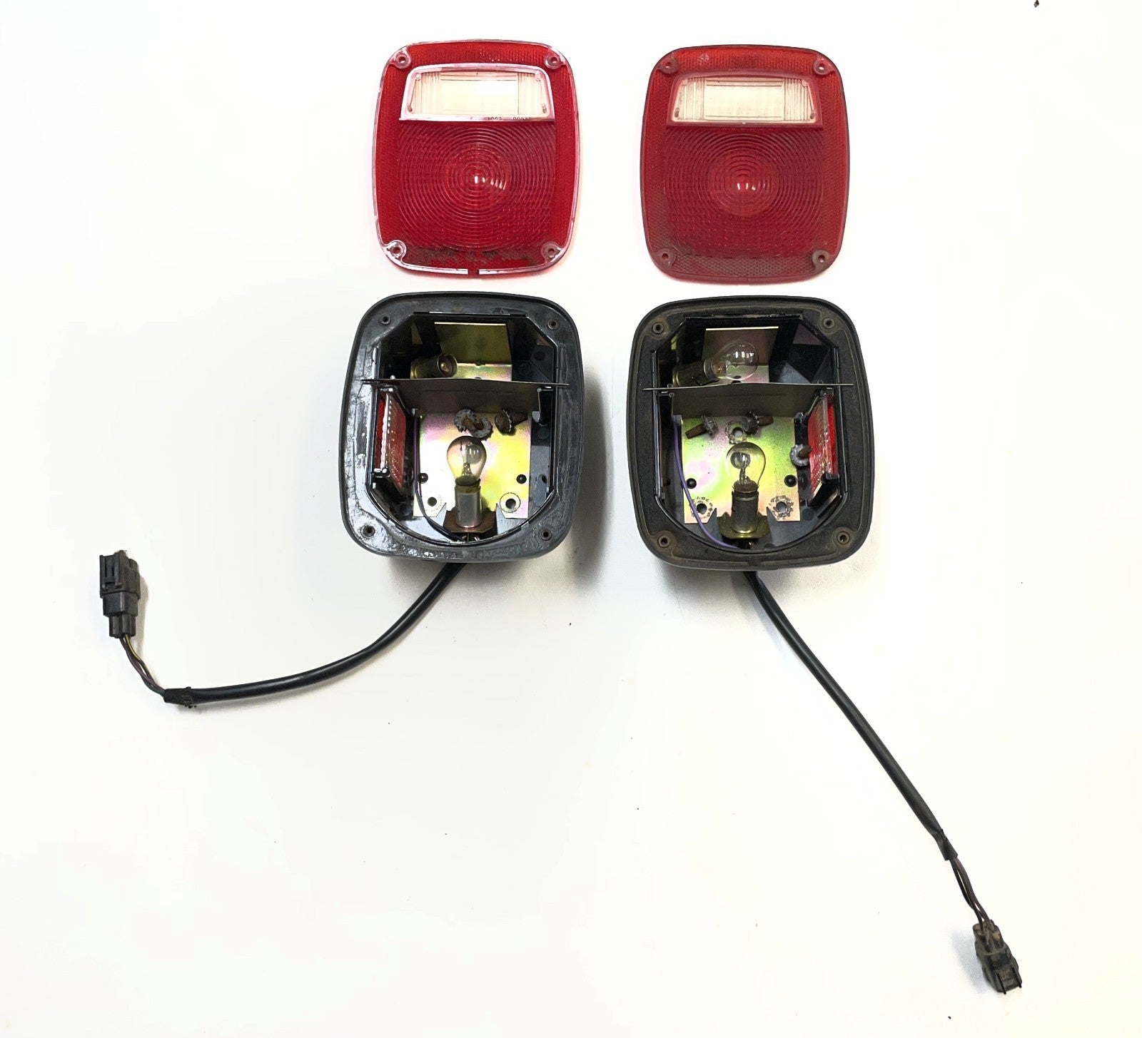 98-06 Jeep TJ Taillights Left Right Driver Passenger Wrangler Tail Lights