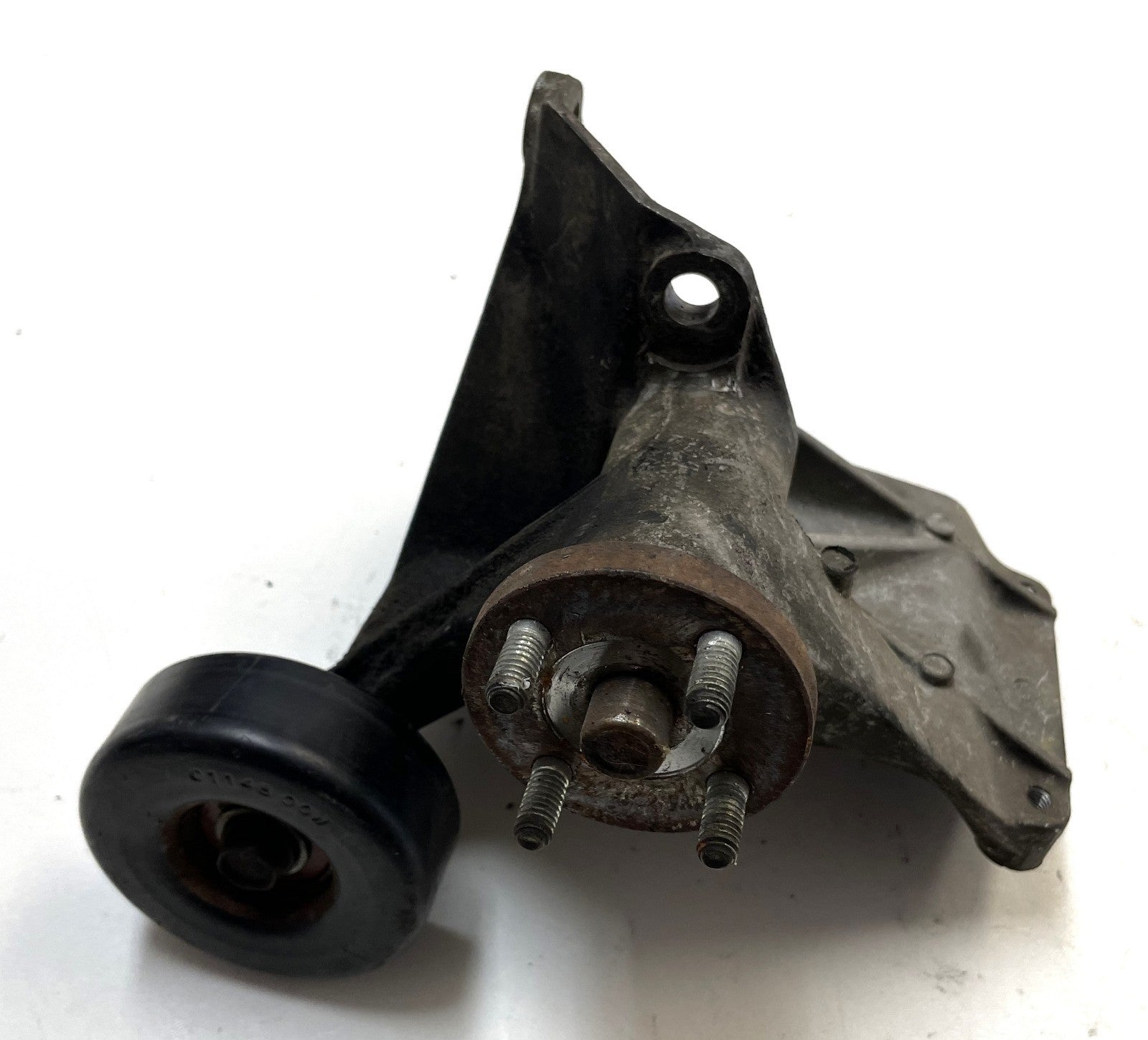 Jeep Cherokee XJ Comanche MJ 91-96 AC Alternator Engine Bracket Pulley 53006550U