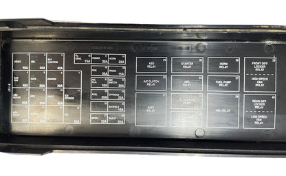 Jeep TJ Engine Fuse Box Lid cover 91107 fits 01-06 Wrangler Rubicon FREE SHIP
