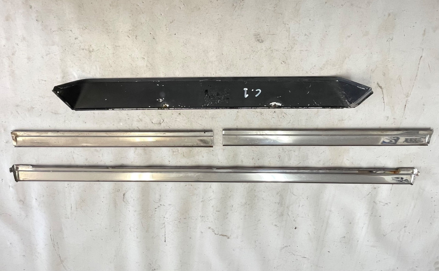 Jeep Wagoneer chrome trim back door right side driver