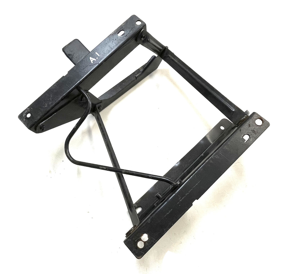 Jeep Driver Side Seat Bracket CJ5 CJ7 CJ8 YJ Wrangler LEFT  fits 76-95 folding