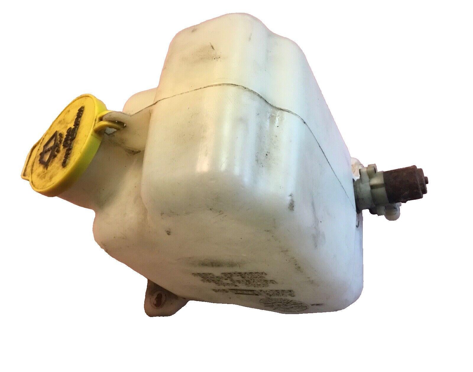 Jeep TJ Wrangler windshield washer tank bottle reservoir (Tested, Works)