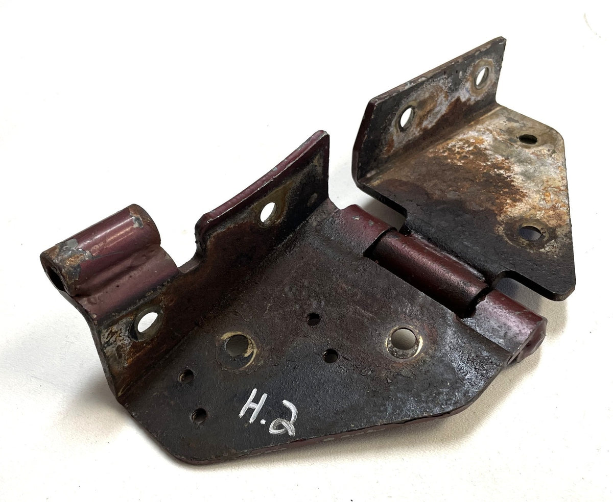 Jeep CJ Driver Side Windshield Hinge CJ5 CJ7 CJ8 Wrangler YJ 76-95 Factory