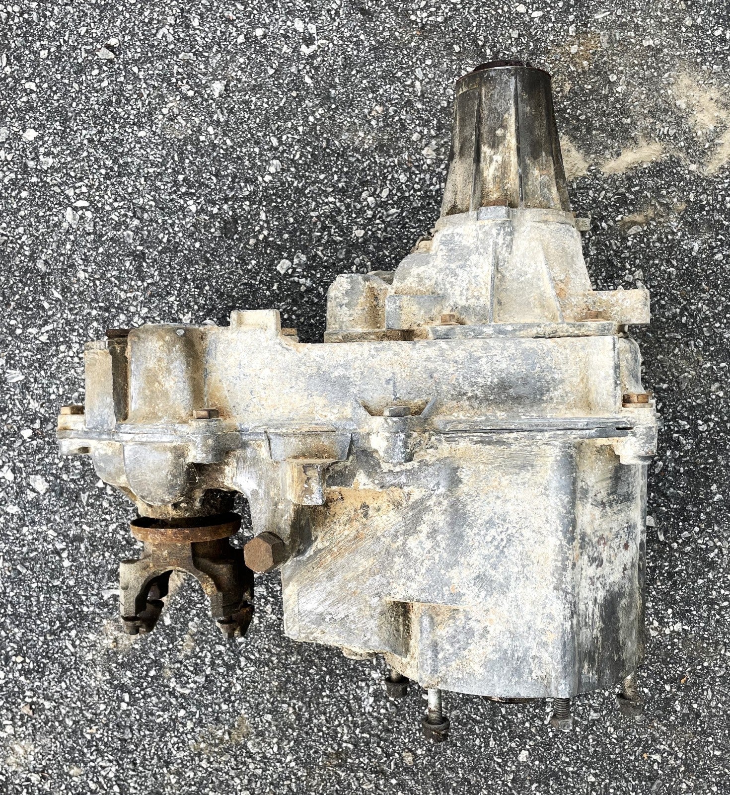 Jeep YJ NP 231 transfer case fits 4 cylinder manual 87-95 Wrangler 21 spline
