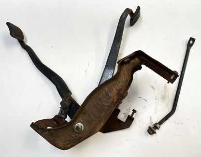 Jeep YJ Wrangler Pedals Brake Clutch Manual Pedal Assembly 87-90 Free Shipping