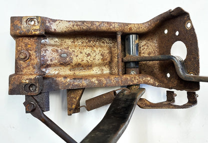 Jeep YJ Wrangler pedals brake clutch manual pedal 87-90 pedal assembly !