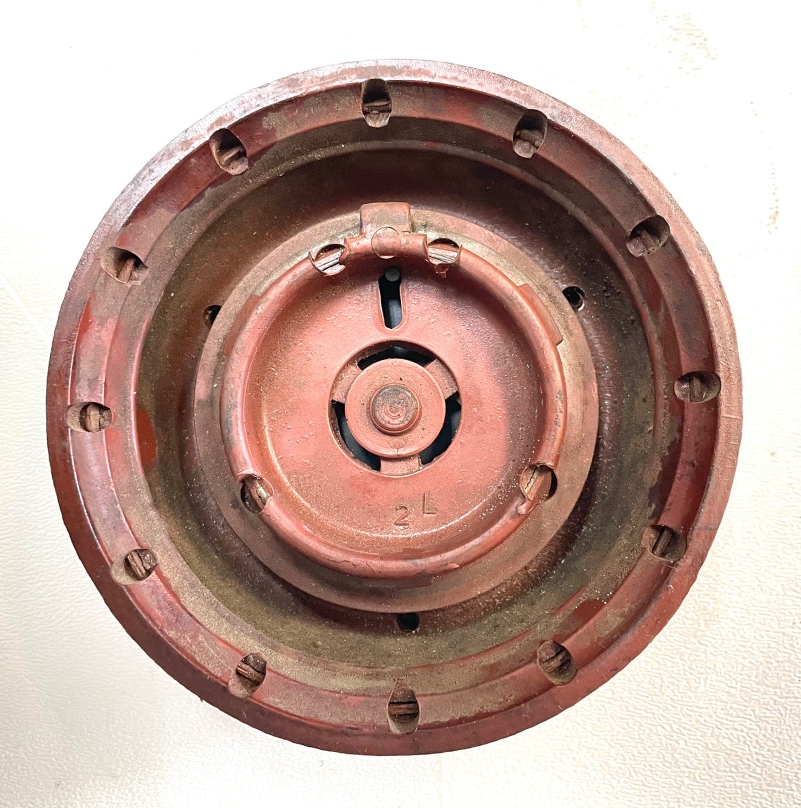 AMC Jeep steering wheel horn button FSJ Gremlin Cherokee Wagoneer J10 brown