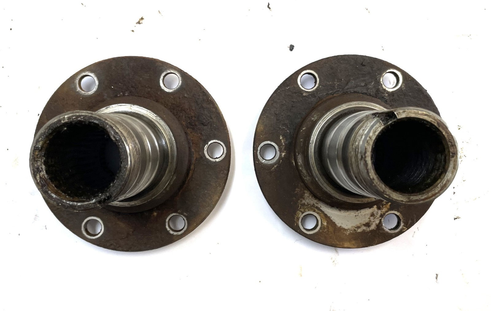 Jeep CJ Disc brake spindles 77-86 CJ5 CJ7 Dana 30 spindle Free shipping