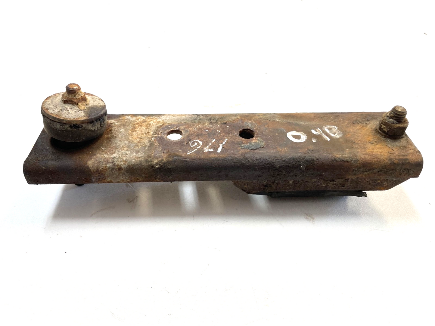 Jeep CJ manual transmission mount bracket bar CJ5  CJ7  CJ8 T176 skid plate