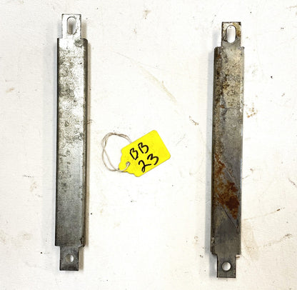 Jeep window regulator guide slide track channel door  CJ7 YJ Wrangler glass
