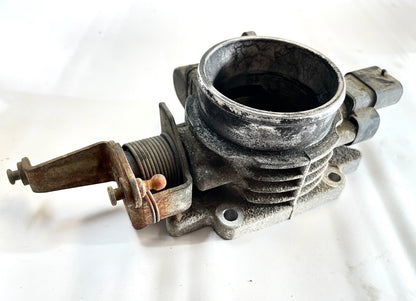 91-95 Jeep Wrangler YJ 4 Cylinder 2.5 L Throttle Body 53030843 2.5L 6 cyl OEM