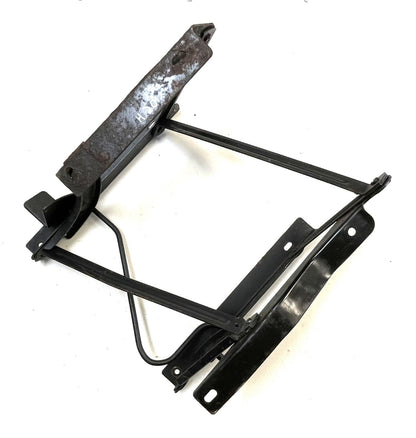 Jeep YJ right front seat bracket folding flip Wrangler 87-90 Passenger side !