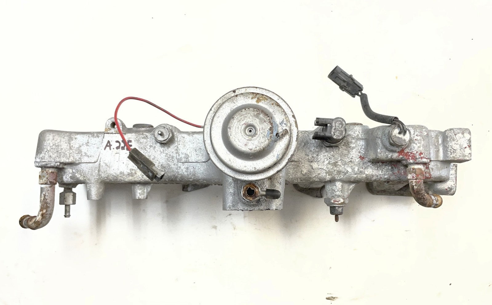 Jeep 4.2 Intake Manifold YJ CJ5 CJ7 CJ8 2 Barrel Aluminum AMC 258 EF3237858 Carb