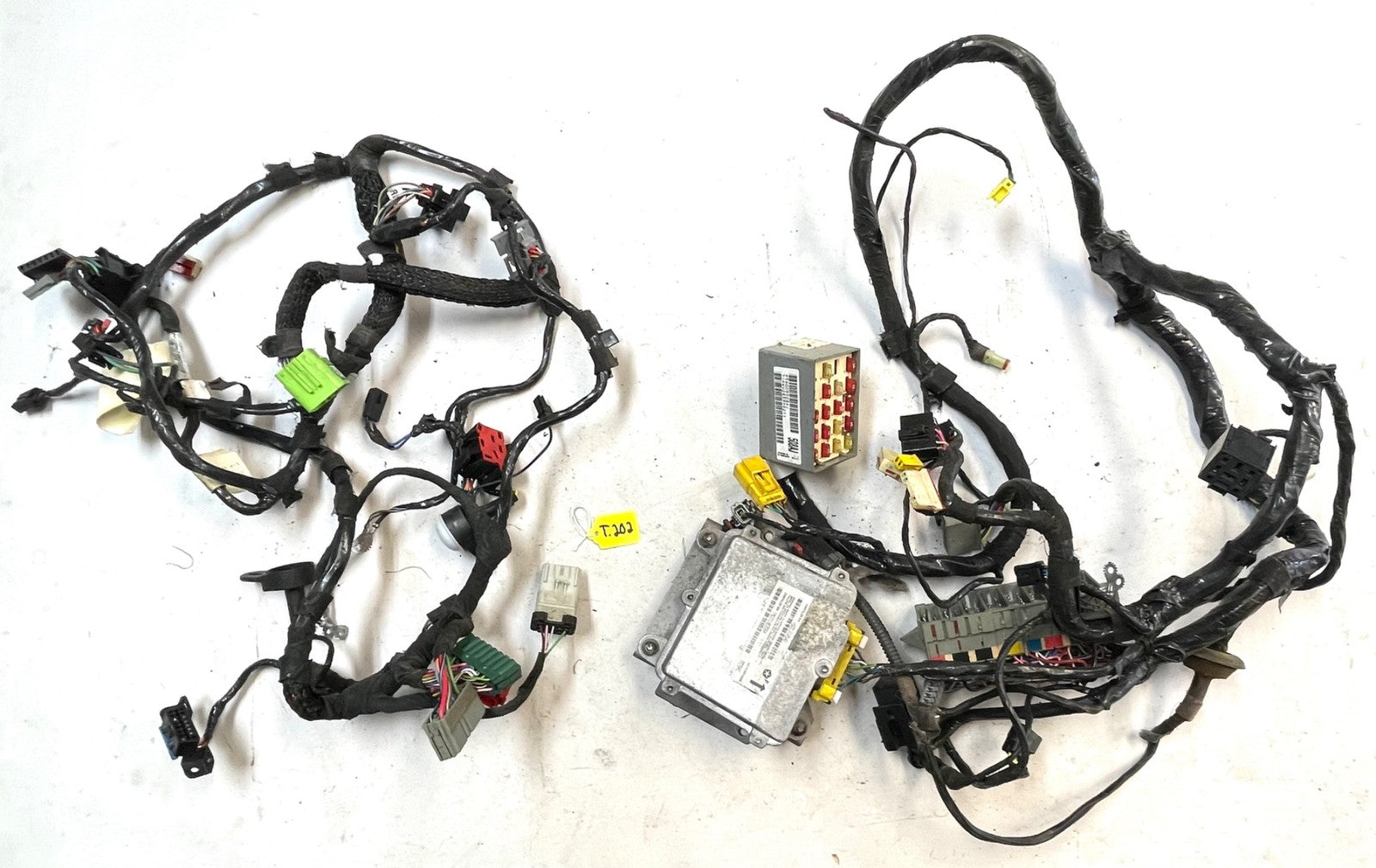 2000 Jeep TJ Wrangler Dash Wire Harness wiring P56009508AJ fuses P56010104AH