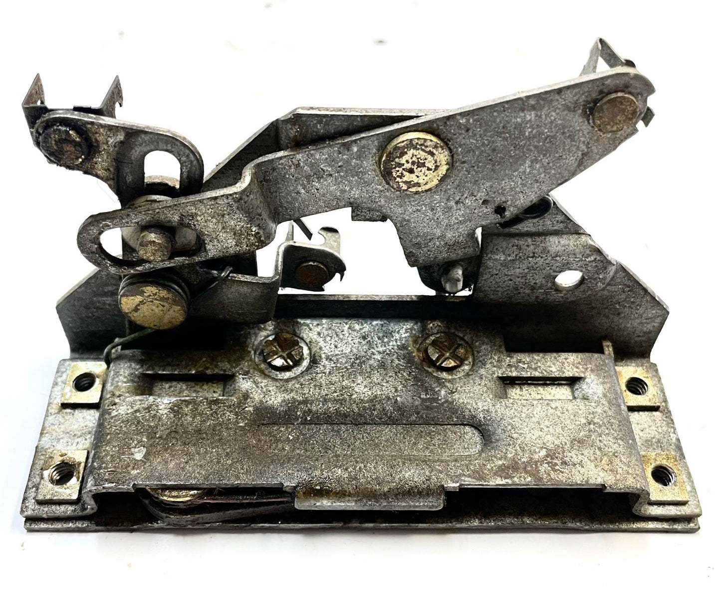 Jeep YJ Wrangler Driver side Door striker latch catch Left fits 92-95