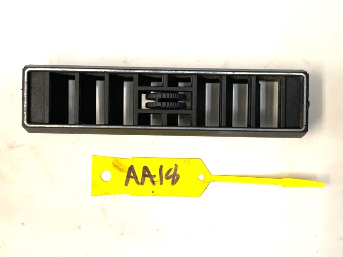 84-96 Jeep Cherokee XJ Center Dash Vent Louver FREE SHIPPING!!