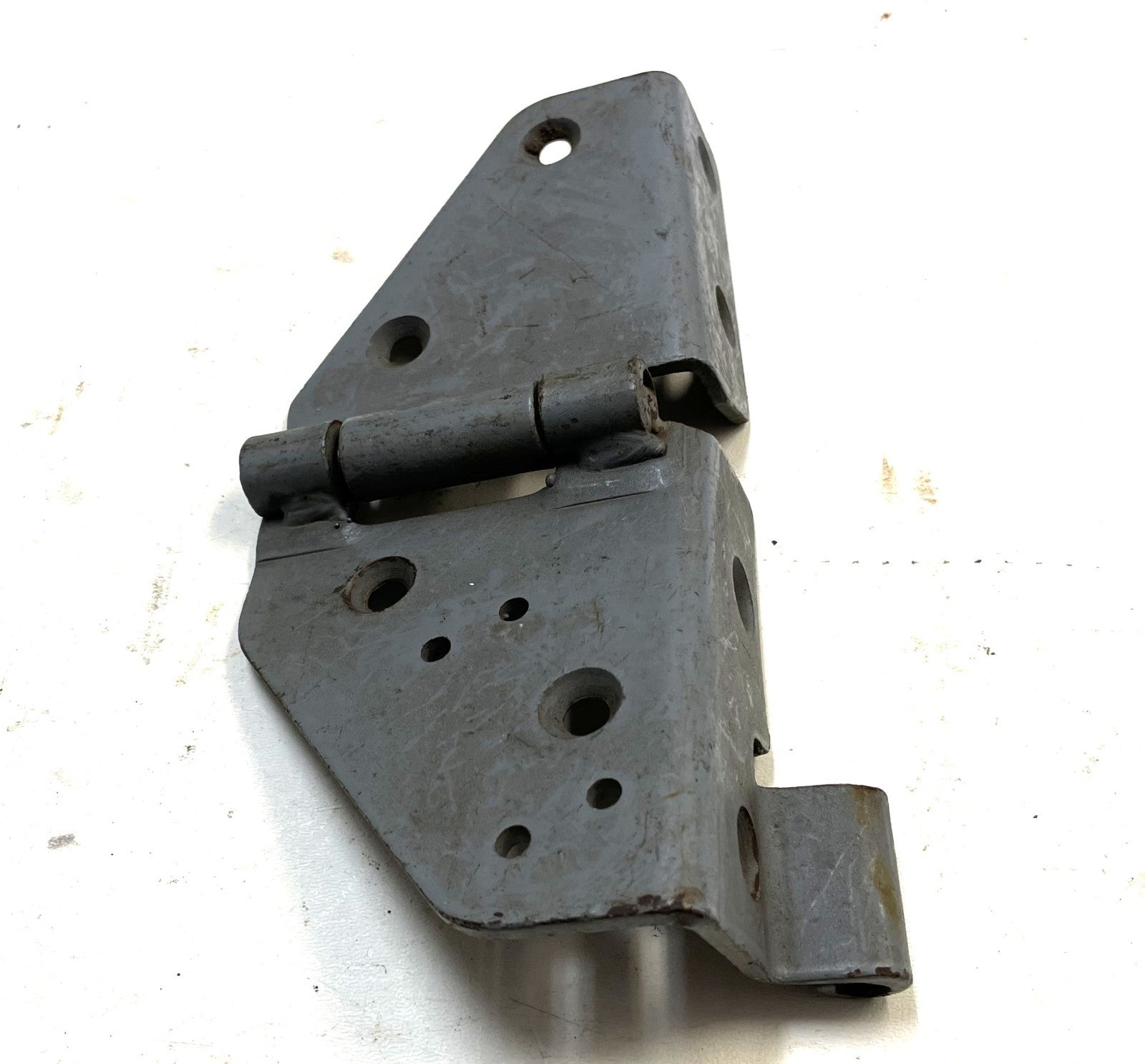 Jeep CJ windshield hinge 76-86 CJ5 CJ7 CJ8  left side FACTORY driver side YJ