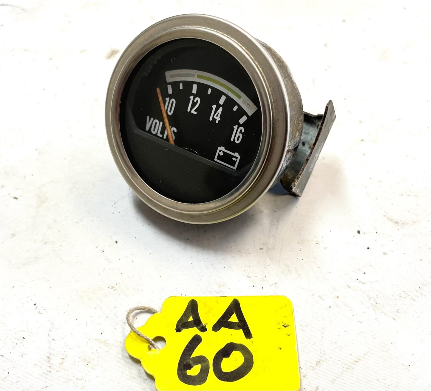 Jeep CJ Faria volt gauge  CJ5 CJ7 CJ8 AMC 12 voltage factory original